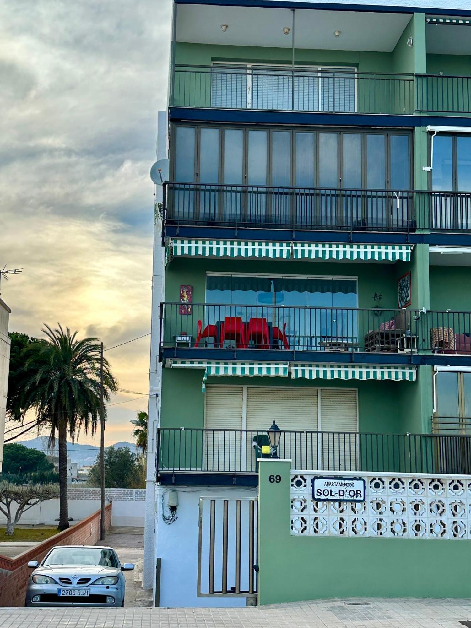 Apartamento Frente Al Mar Бенікасім Екстер'єр фото
